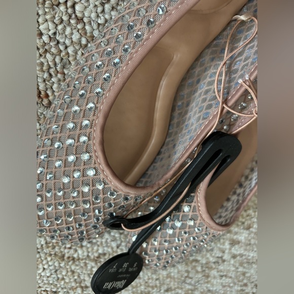 Embellished flats - Picture 2 of 3